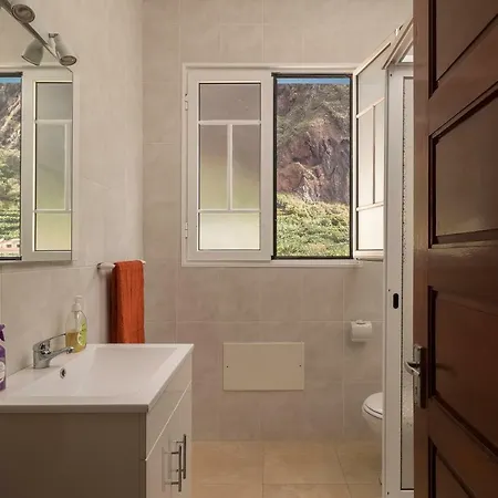 Captain's House Apartment