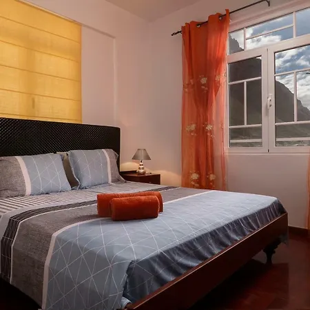 Captain's House Apartment Paul do Mar (Madeira)