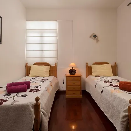 Captain's House Apartment Paul do Mar (Madeira)